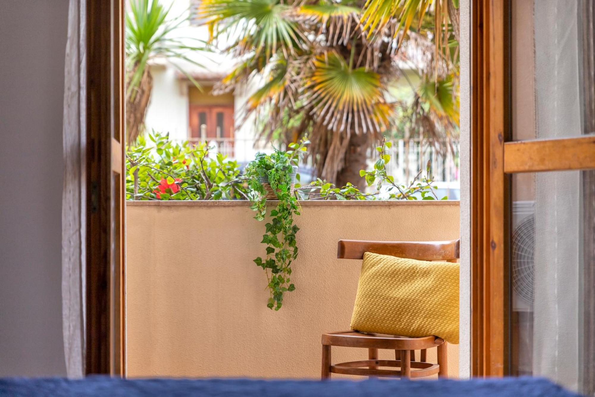 Sardinia Re - Sand Apartment Alghero Bagian luar foto